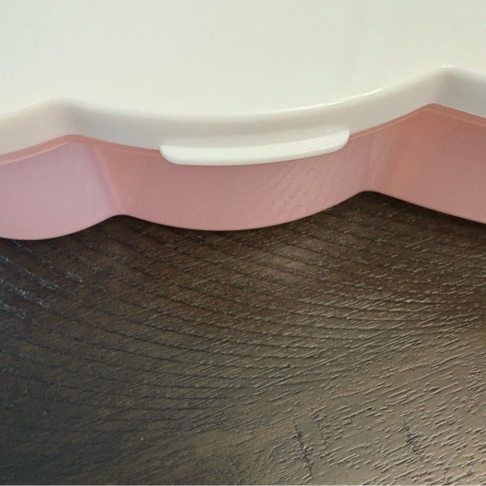 CWC Easter Bunny Snackle Plastic Storage Container Six Sections Snap Closure NWT - Picture 4 of 8
